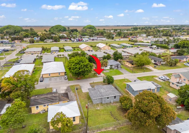 5th image of 217 Nw 14Th St, Belle Glade, FL 33430 | MLS# B26005434