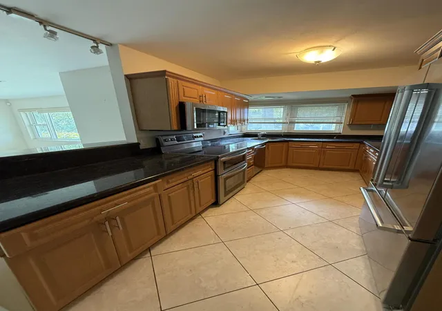 Photo 2 of Single family home for sale at 2456 Middle River Dr, Fort Lauderdale, FL 33305 | MLS# B26005458 | Listing updated on 2026-10-04