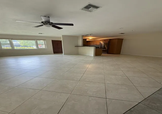 Photo 3 of Single family home for sale at 2456 Middle River Dr, Fort Lauderdale, FL 33305 | MLS# B26005458 | Listing updated on 2026-10-04
