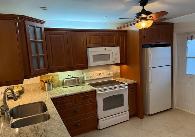 Photo 3 of Condo for sale at 300 Ne 14th Avenue #411, Hallandale Beach, FL 33009 | MLS# B26005462 | Listing updated on 2026-10-07