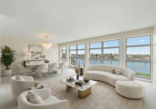 2nd image of 5055 Collins Ave #5M, Miami Beach, FL 33140 | MLS# A11986651