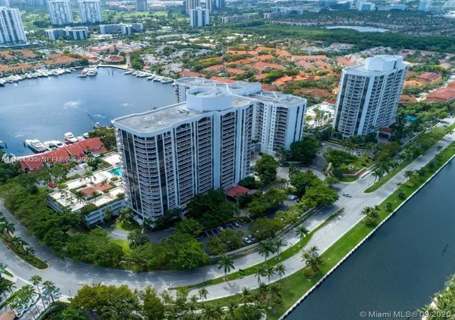 1st image of 3610 Yacht Club Dr #1002, Aventura, FL 33180 | MLS# A11984335