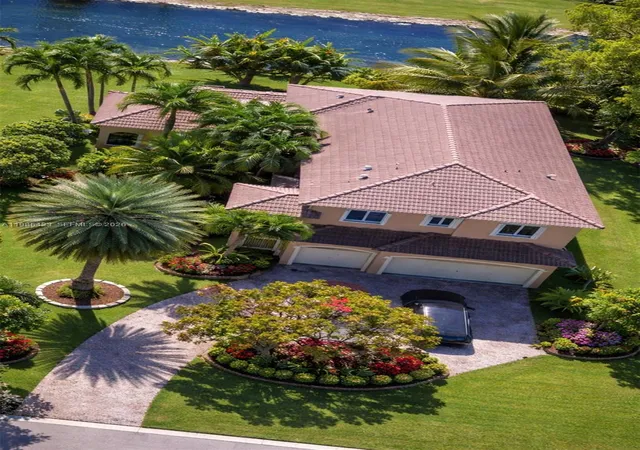 1st image of 1958 Se 23rd Ct, Homestead, FL 33035 | MLS# A11985423