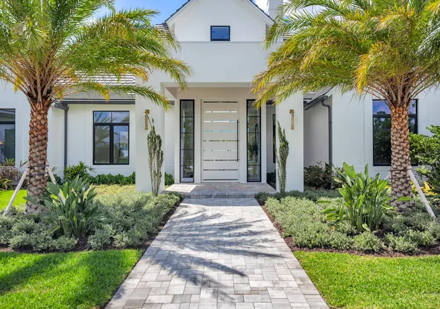 Photo 3 of Single family home for sale at 2015 Lockheed Ter, Wellington, FL 33414 | MLS# B26005658 | Listing updated on 2026-10-07