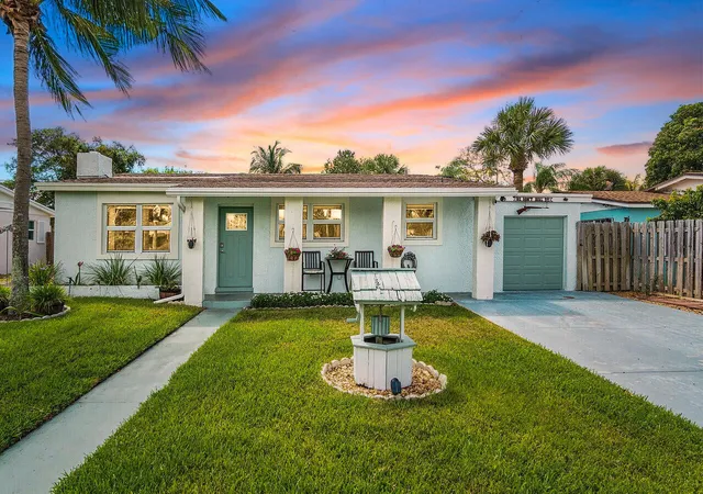 Photo 1 of Single family home for sale at 944 Hansen St, West Palm Beach, FL 33405 | MLS# B26005667 | Listing updated on 2026-10-03