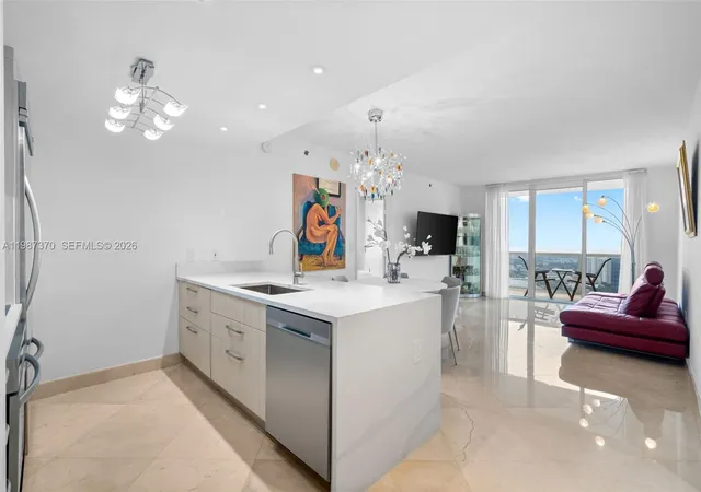 Homes for sale in Hallandale Beach, FL | 1850 S Ocean Dr #4206, Hallandale Beach, FL 33009 | MLS# A11987370