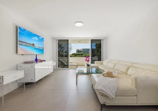 3rd image of 2773 S Ocean Blvd #214, Palm Beach, FL 33480 | MLS# B26005771