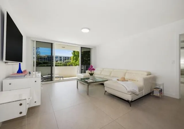 4th image of 2773 S Ocean Blvd #214, Palm Beach, FL 33480 | MLS# B26005771