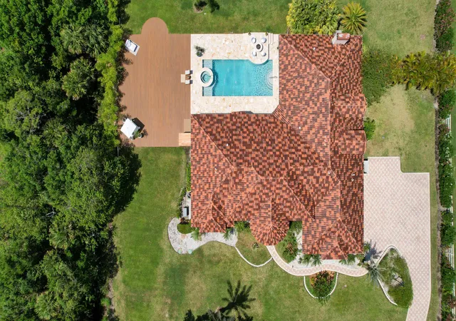 Photo 1 of Sale Pending at 6780 49th Street, Vero Beach, FL 32967 | MLS# B26005790 | Listing updated on 2026-09-23