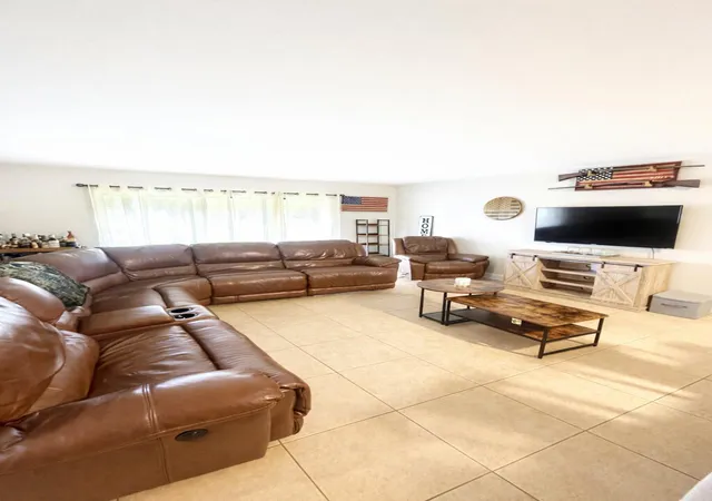 3rd image of 4052 N Pine Island Rd #1c, Sunrise, FL 33351 | MLS# B26005874