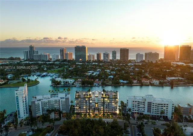 2nd image of 10141 E Bay Harbor Dr #703, Bay Harbor Islands, FL 33154 | MLS# A11987514
