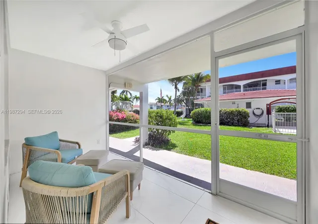 2nd image of 580 Egret Dr #122, Hallandale Beach, FL 33009 | MLS# A11987294