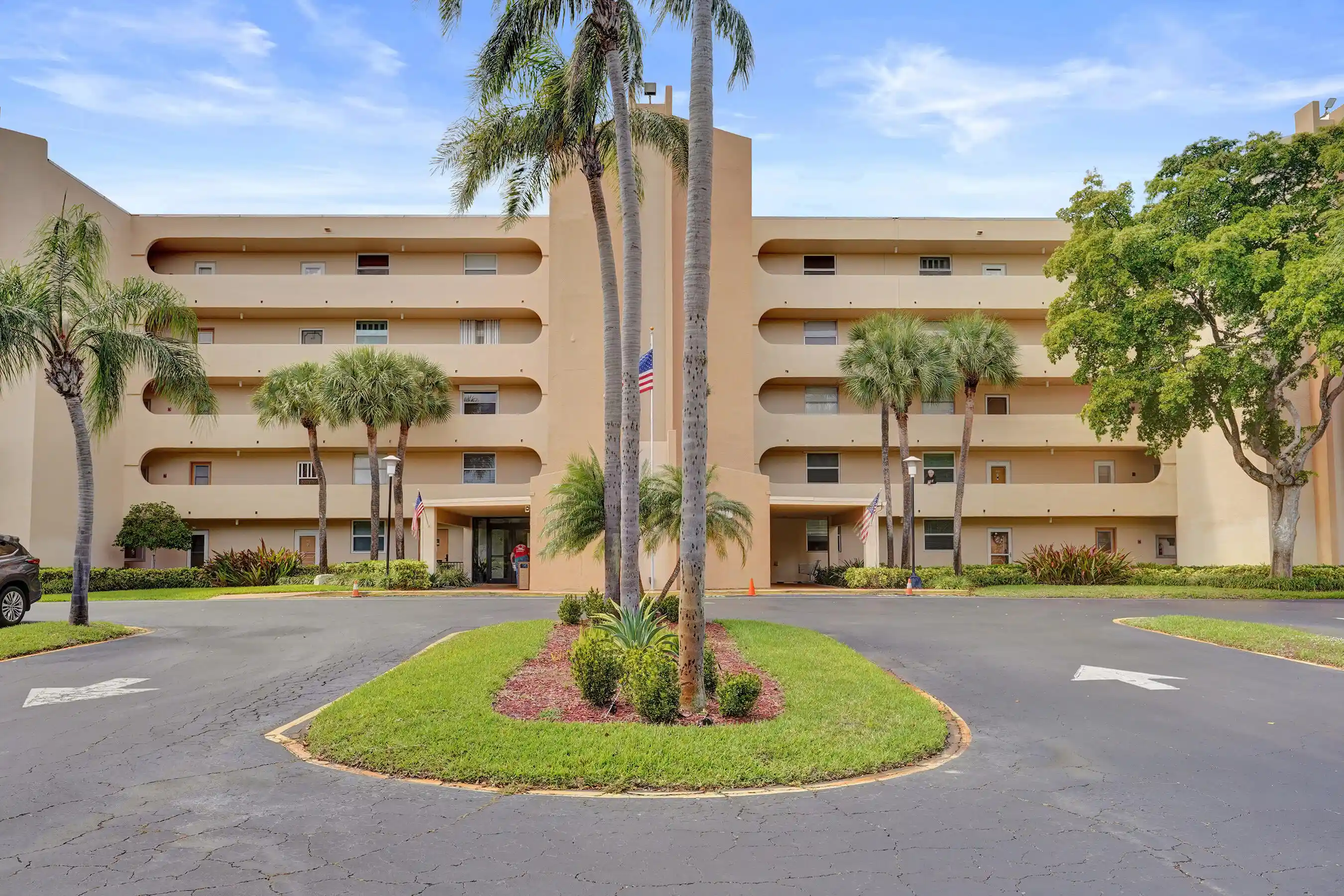 Photo 1 of Condo for sale at 6461 Nw 2nd Avenue #116, Boca Raton, FL 33487 | MLS# B26006020 | Listing updated on 2026-10-31