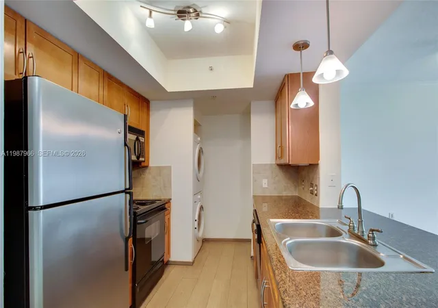 5th image of 2000 N Bayshore Dr #506, Miami, FL 33137 | MLS# A11987966