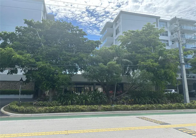 1st image of 10000 W Bay Harbor Dr #PH4, Bay Harbor Islands, FL 33154 | MLS# A11988655