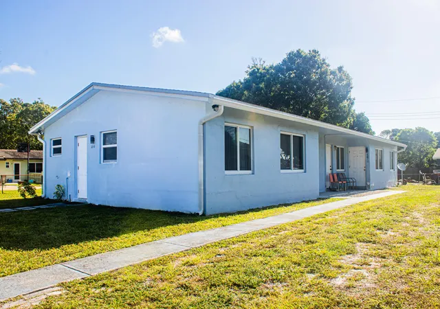 1st image of 2710 Nw 24th Ave #1-2, Oakland Park, FL 33311 | MLS# B26006407