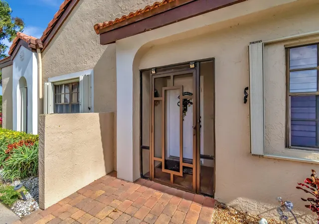 4th image of 8240 Waterline Dr, Boynton Beach, FL 33472 | MLS# B26006411