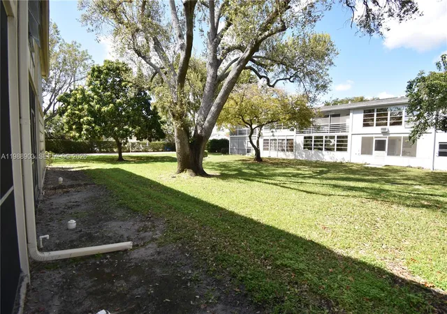 Homes for sale in Deerfield Beach, FL | 152 Ventnor J 152, Deerfield Beach, FL 33442 | Houzeo