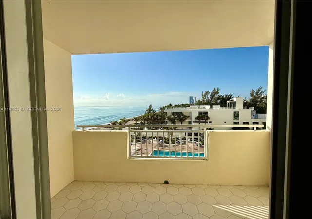 2nd image of 3180 S Ocean Dr #509, Hallandale Beach, FL 33009 | MLS# A11987249