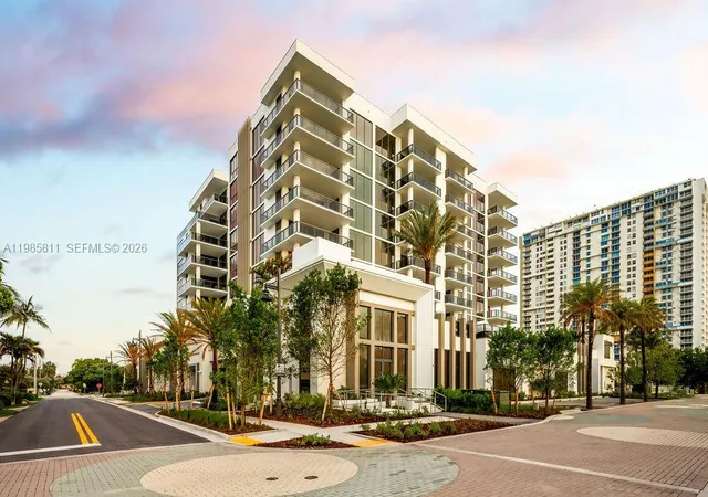 Homes for sale in Pompano Beach, FL | 305 Briny Ave, Pompano Beach, FL 33062