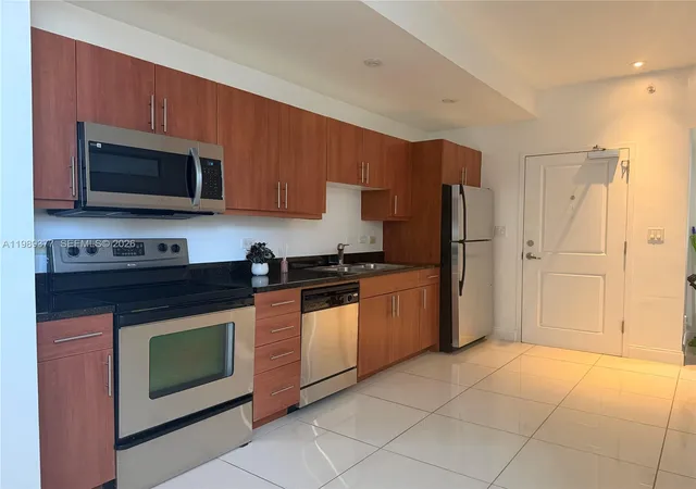 5th image of 111 E Flagler St #606, Miami, FL 33131 | MLS# A11989377