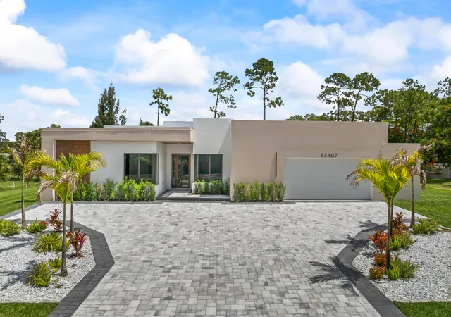 3rd image of 17107 W Sycamore Dr W, Loxahatchee, FL 33470 | MLS# B26006873
