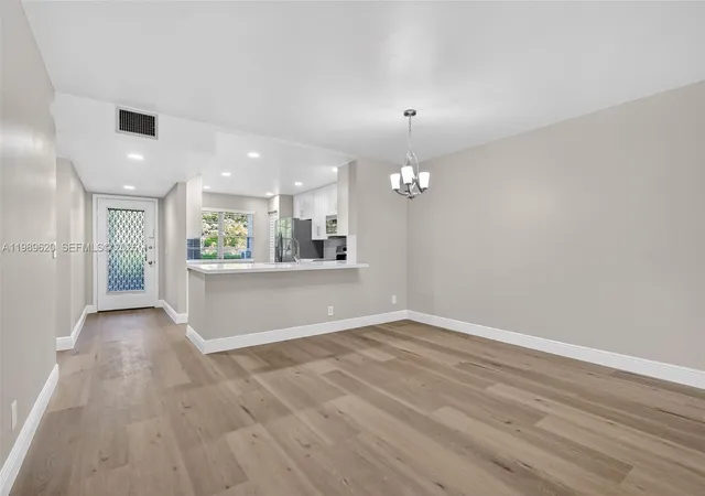 5th image of 12500 Sw 5Th Ct #109M, Pembroke Pines, FL 33027 | MLS# A11989620