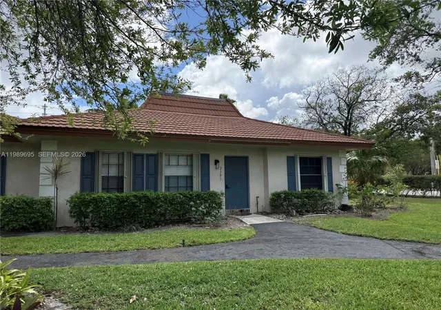 1st image of 2381 Sw 70th Ave #49, Davie, FL 33317 | MLS# A11989695