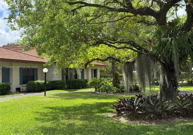 5th image of 2381 Sw 70Th Ave, Davie, FL 33317