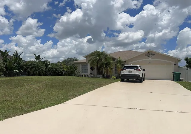 Homes for sale in Port Saint Lucie, FL | 1481 Sw Dow Ln, Port Saint Lucie, FL 34953 | MLS# B26007023