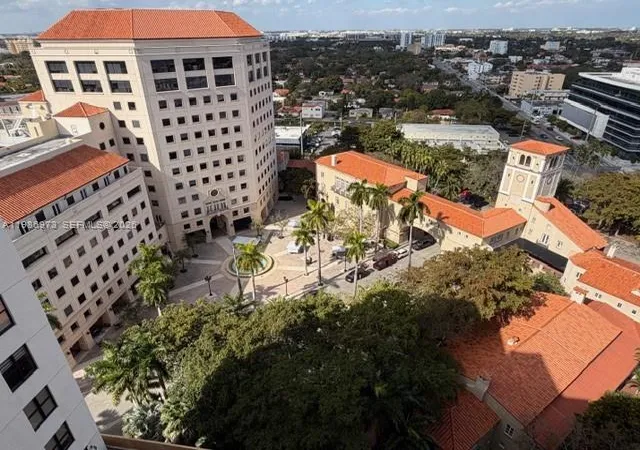 4th image of 888 S Douglas Rd #PH11, Coral Gables, FL 33134 | MLS# A11986973