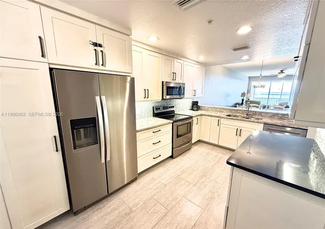 3rd image of 13313 Gasparilla Rd #C402, Placida, FL 33946 | MLS# A11986062
