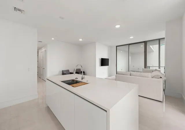 3rd image of 220 Lake Shore Dr #1125, Lake Park, FL 33403 | MLS# B26007096