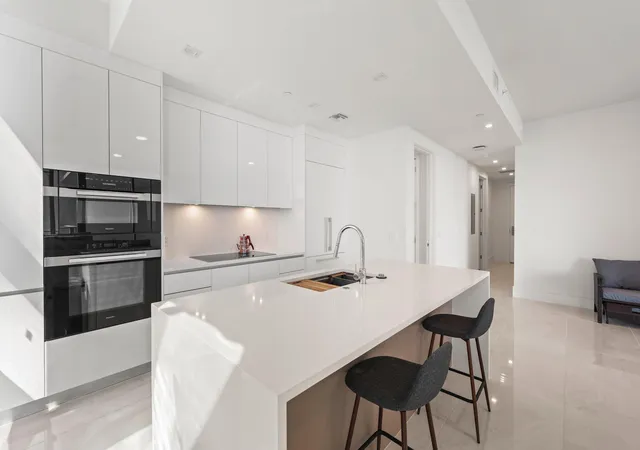 5th image of 220 Lake Shore Dr #1125, Lake Park, FL 33403 | MLS# B26007096