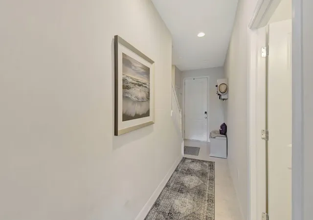 Homes for sale in Hollywood, FL | 1105 Banyan Dr, Hollywood, FL 33021 | MLS# B26007252