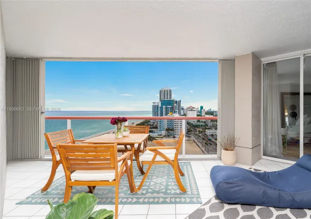 4th image of 6767 Collins Ave #1704, Miami Beach, FL 33141 | MLS# A11990062