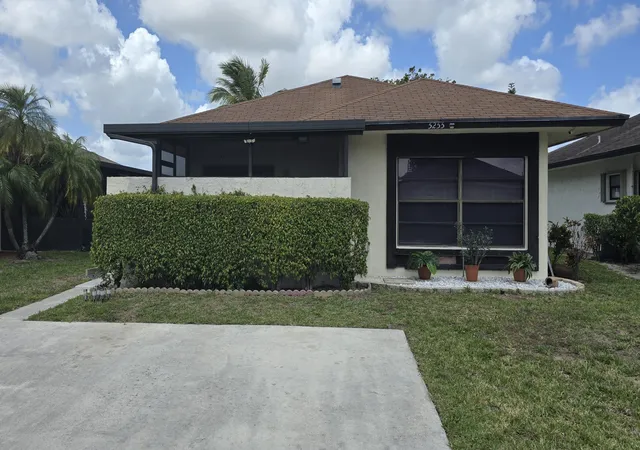 Photo 1 of Single family home for sale at 5255 Mendoza St, West Palm Beach, FL 33415 | MLS# B26007300 | Listing updated on 2026-09-23