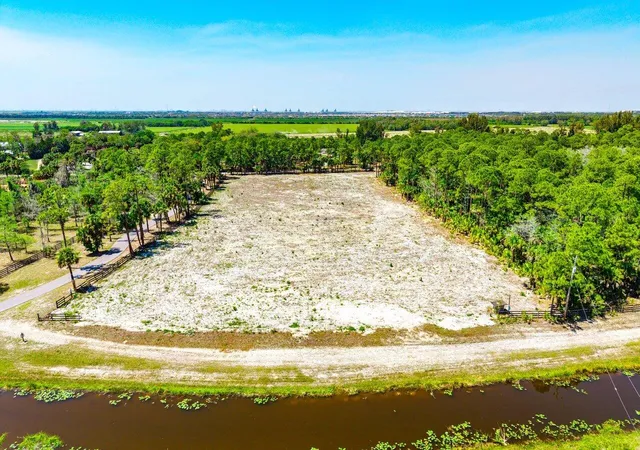 2nd image of 1278 Arabian Dr, Loxahatchee, FL 33470 | MLS# B26006847