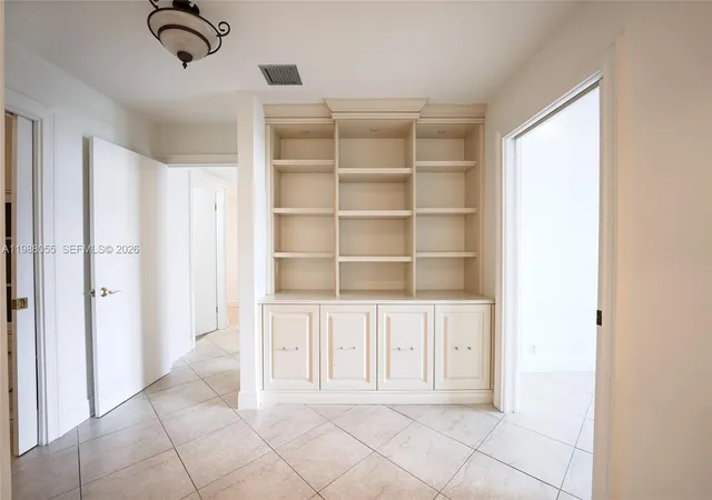 10th image of 151 Crandon Blvd 320 #320, Key Biscayne, FL 33149 | MLS# A11988055
