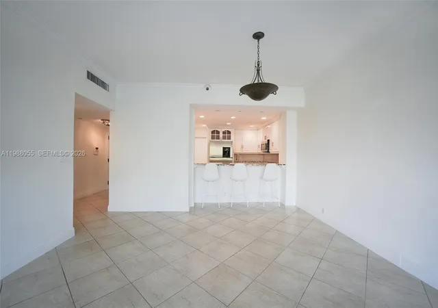 3rd image of 151 Crandon Blvd 320 #320, Key Biscayne, FL 33149 | MLS# A11988055