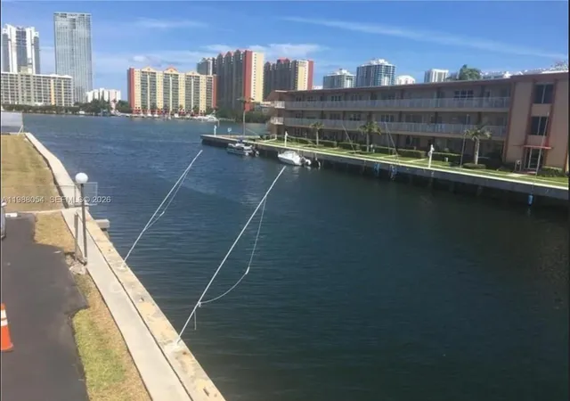 2nd image of 3944 Ne 167th St #106, North Miami Beach, FL 33160 | MLS# A11988054