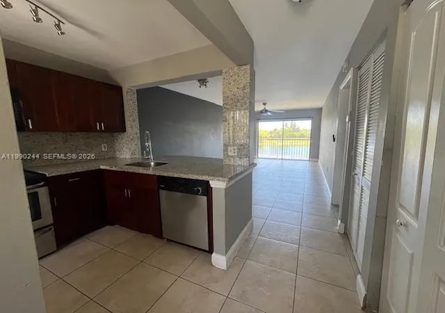 Homes for sale in Fort Lauderdale, FL | 5200 Nw 31St Ave #34, Fort Lauderdale, FL 33309 | MLS# A11990244