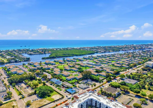 41st image of 480 Horizon W #208, Boynton Beach, FL 33435 | MLS# B26007623