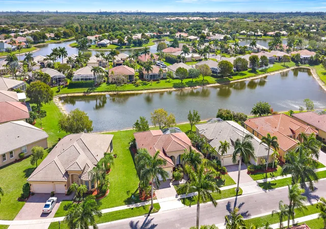 Photo 3 of Single family home for sale at 9531 Lantern Bay Cir, West Palm Beach, FL 33411 | MLS# B26007649 | Listing updated on 2026-10-07