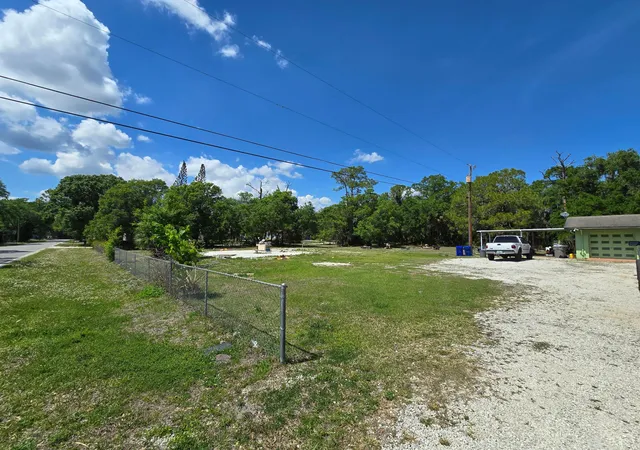 Photo 2 of Single family home for sale at 144 N Elm St, Fellsmere, FL 32948 | MLS# B26007940 | Listing updated on 2026-10-01