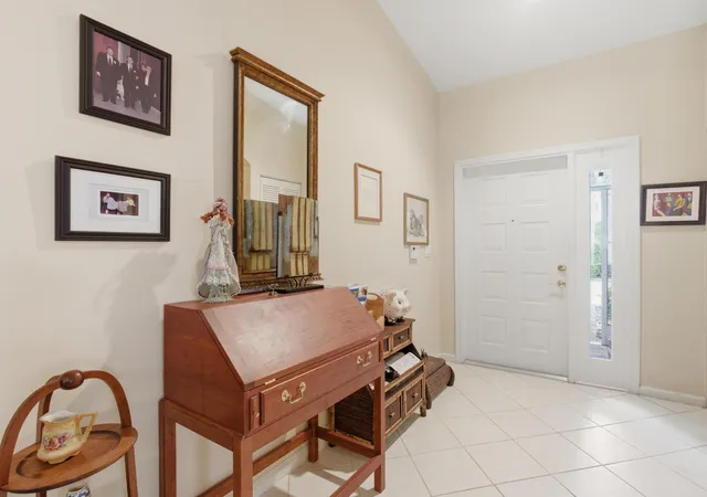 Homes for sale in Boynton Beach, FL | 9624 Crescent View Dr N, Boynton Beach, FL 33437 | MLS# B26007965