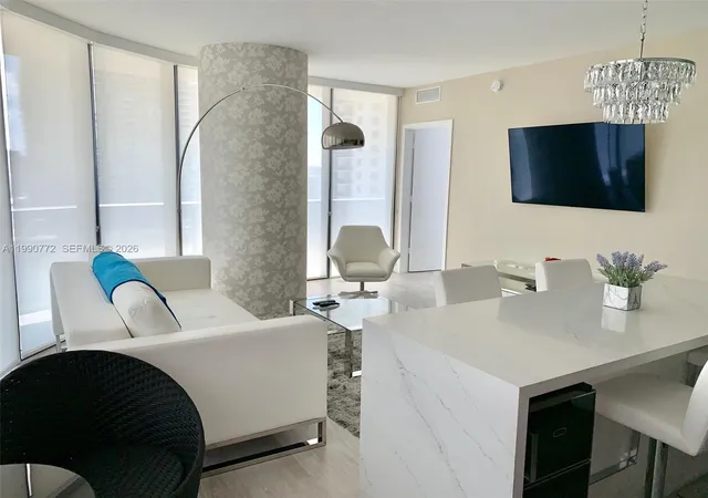 4th image of 55 Sw 9 St #2003, Miami, FL 33130 | MLS# A11990772