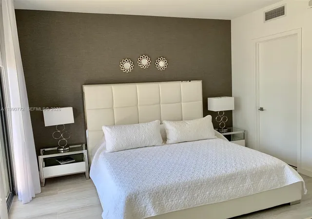 5th image of 55 Sw 9 St #2003, Miami, FL 33130 | MLS# A11990772