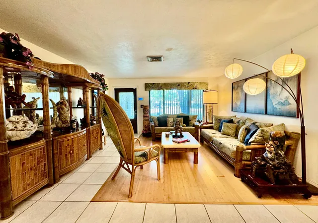 3rd image of 3510 Taft St, Hollywood, FL 33021 | MLS# B26008041