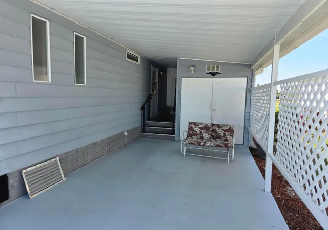 Homes for sale in Port Saint Lucie, FL | 3118 Columbrina Cir, Port Saint Lucie, FL 34952 | MLS# B26008172